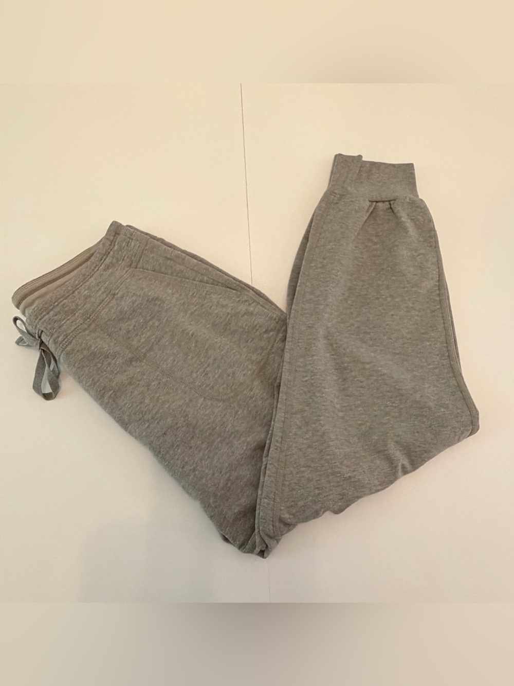 Patagonia Organic Cotton Women’s Small Jogger Pants Gray Gorpcore
